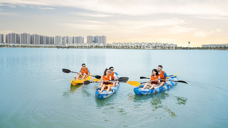 cheo-thuyen-kayak-vinhomes-ocean-park